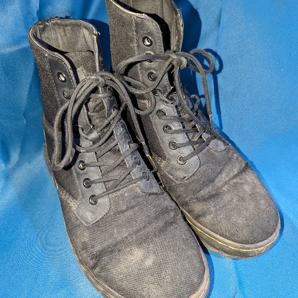Doc Martens Boots